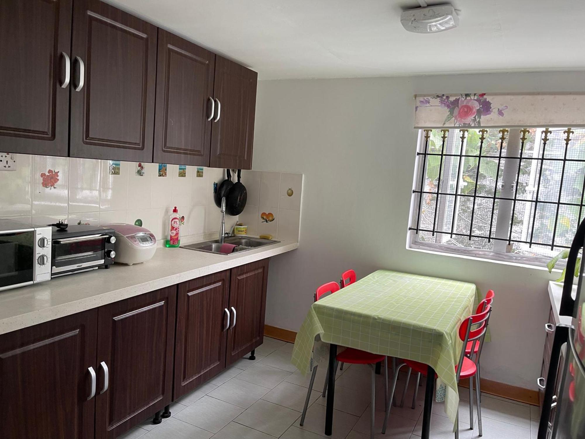 Lemon House